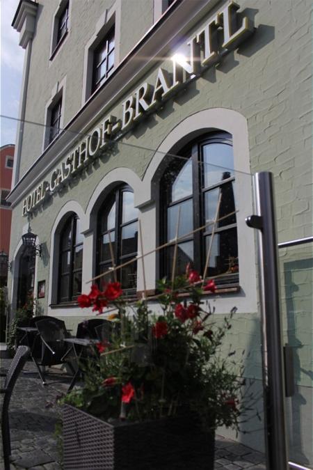 Hotel Brantl Родинг Екстериор снимка